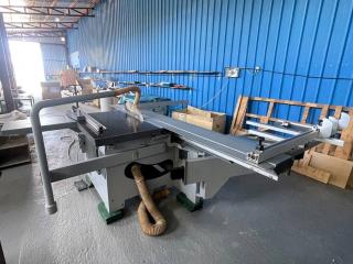 Форматно-розкрійний верстат ALTENDORF F45 CE 2001 г.в. з пристроєм кутового різу